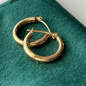 14k Solid Gold Hoop Earrings